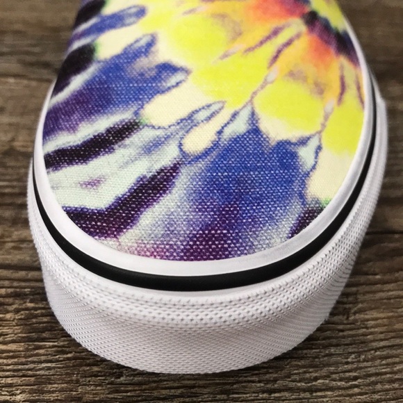VANS CLASSIC SLIP ON BRAND NEW - Picture 13 of 16